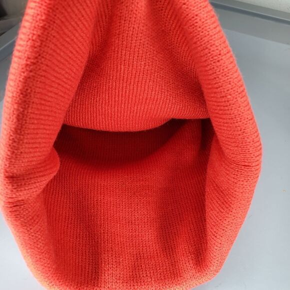 Kool Aid Winter Red Hat Beanie By Mad Engine OSFM NWTUnisex - Picture 5 of 7